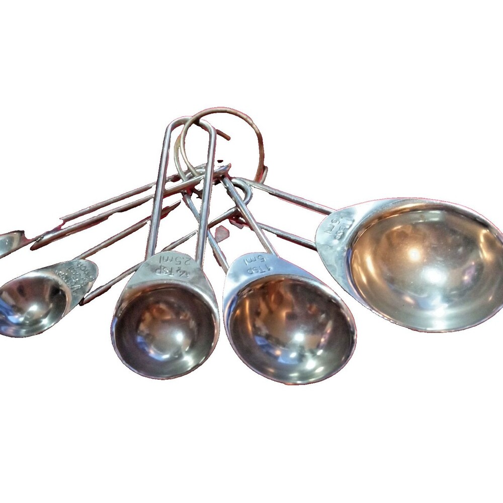 Vintage Stainless Steel Round Nesting Measuring spoons with Ring